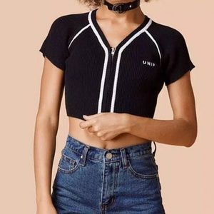 UNIF frolic top size L.